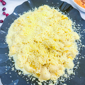English Coastal Cheddar Mac & Cheese