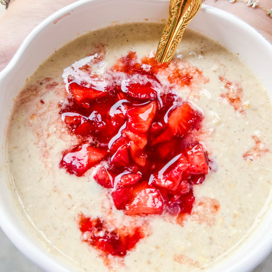 Creole Cream Cheese &amp; Strawberry Overnight Oats